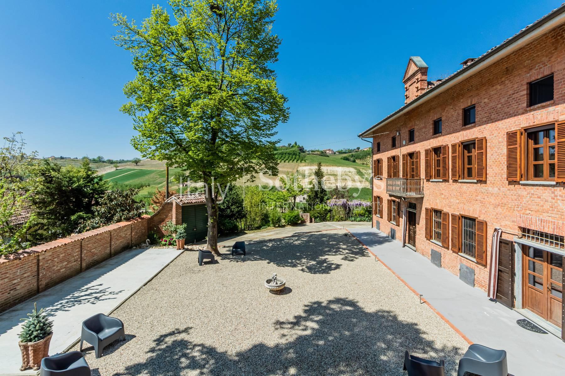 Villa ristrutturata immersa nelle colline del Monferrato - 16