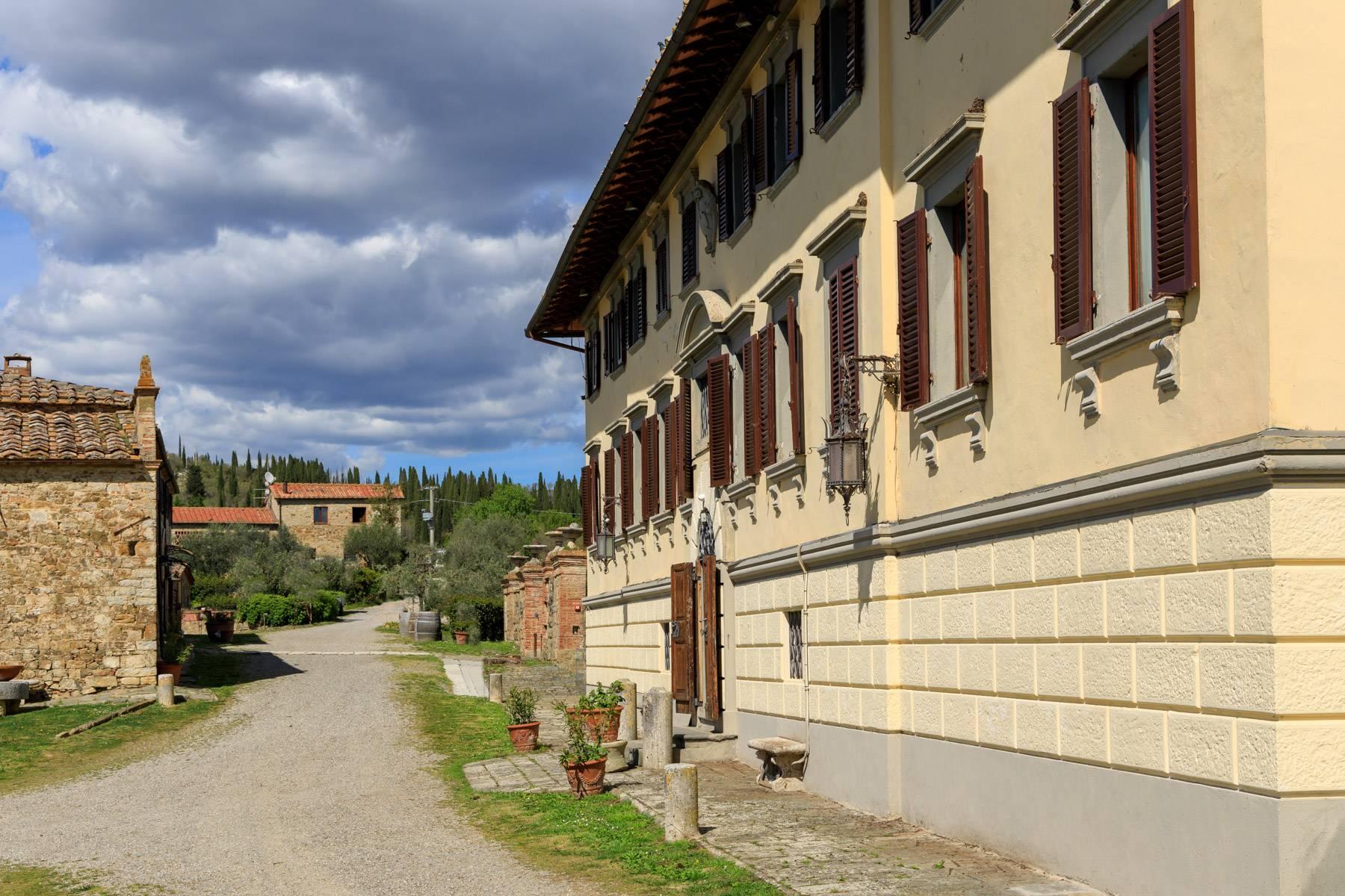 Wine estate in the heart of Chianti Classico - 23