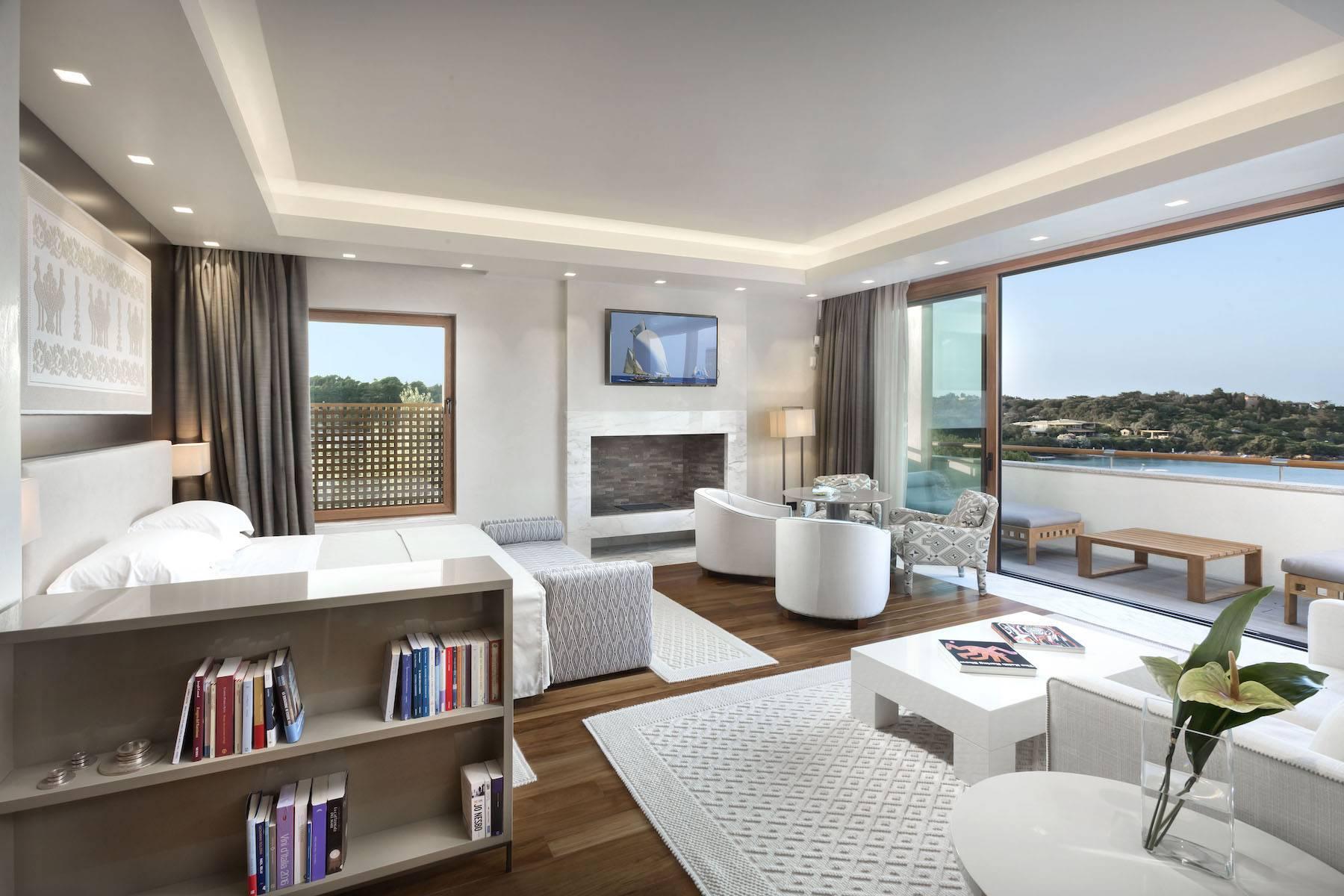 Presidential Suite - with a view over the Porto Cervo Harbour - 12