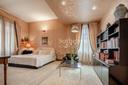 Elegante appartamento in zona Repubblica, in vendita, Milano | Sotheby’s Realty Italy - 16