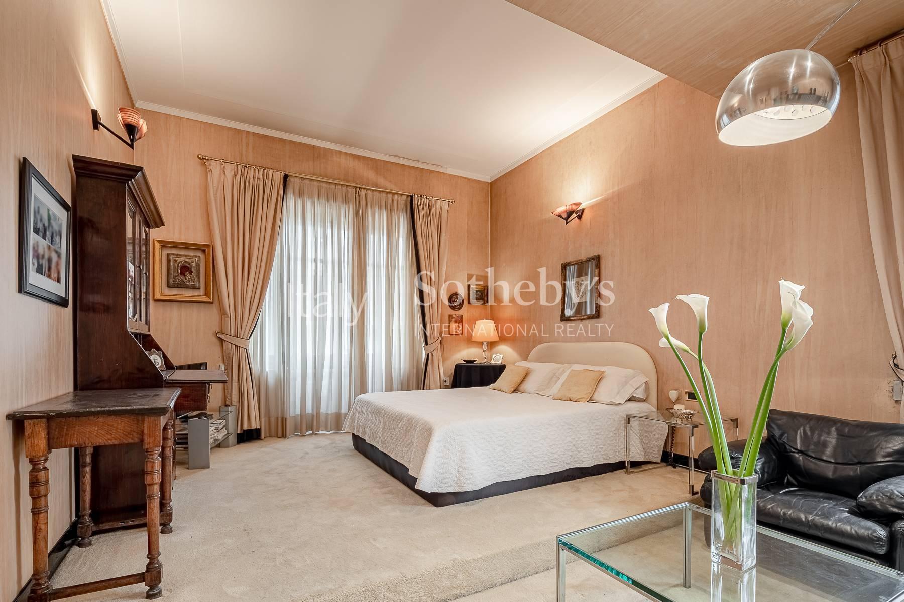 Elegant apartment with period details in the Repubblica area - 16