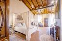 Splendida villa sui colli pavesi con piscina e spa, in vendita, Rivanazzano | Sotheby’s Realty Italy - 6