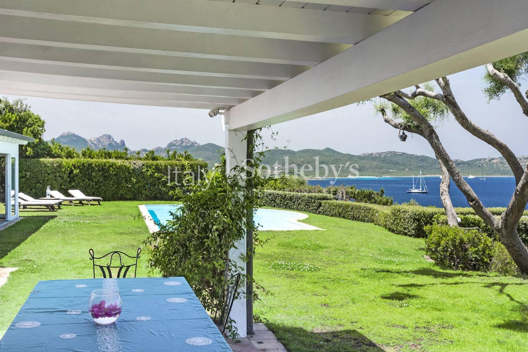 Charming villa overlooking the turquoise waters of Porto Rotondo - 23