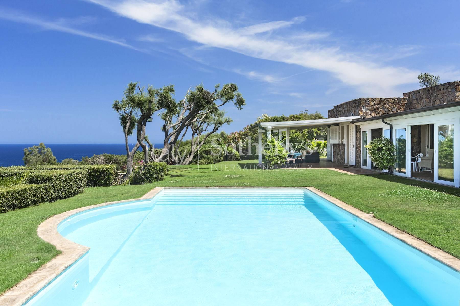Charming villa overlooking the turquoise waters of Porto Rotondo - 26