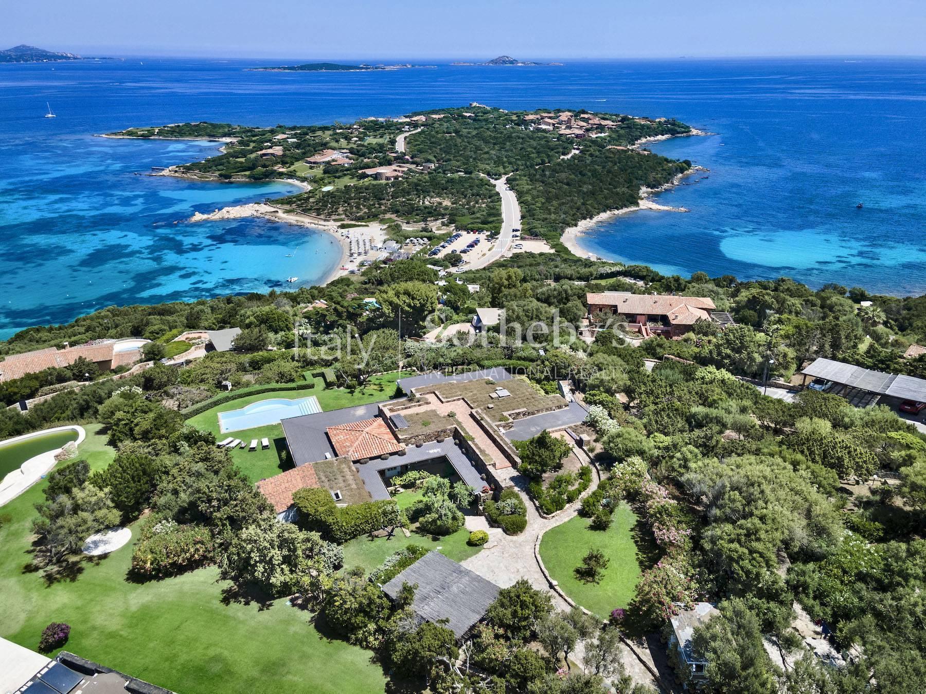 Charming villa overlooking the turquoise sea of Porto Rotondo - 29