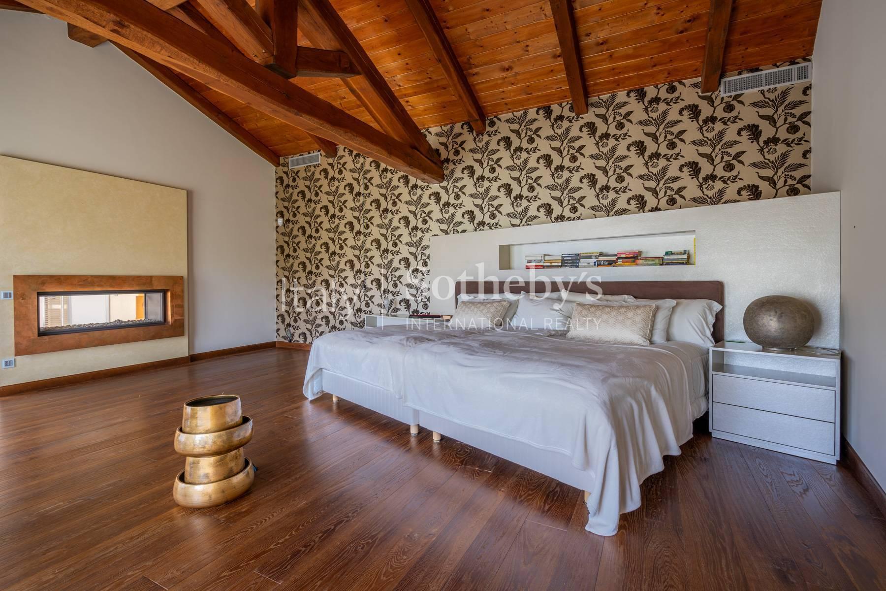 Prestigious villa with vineyards in the heart of the Langhe - 9