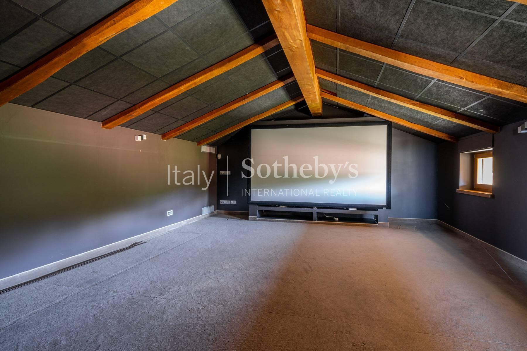 Prestigious villa with vineyards in the heart of the Langhe - 17
