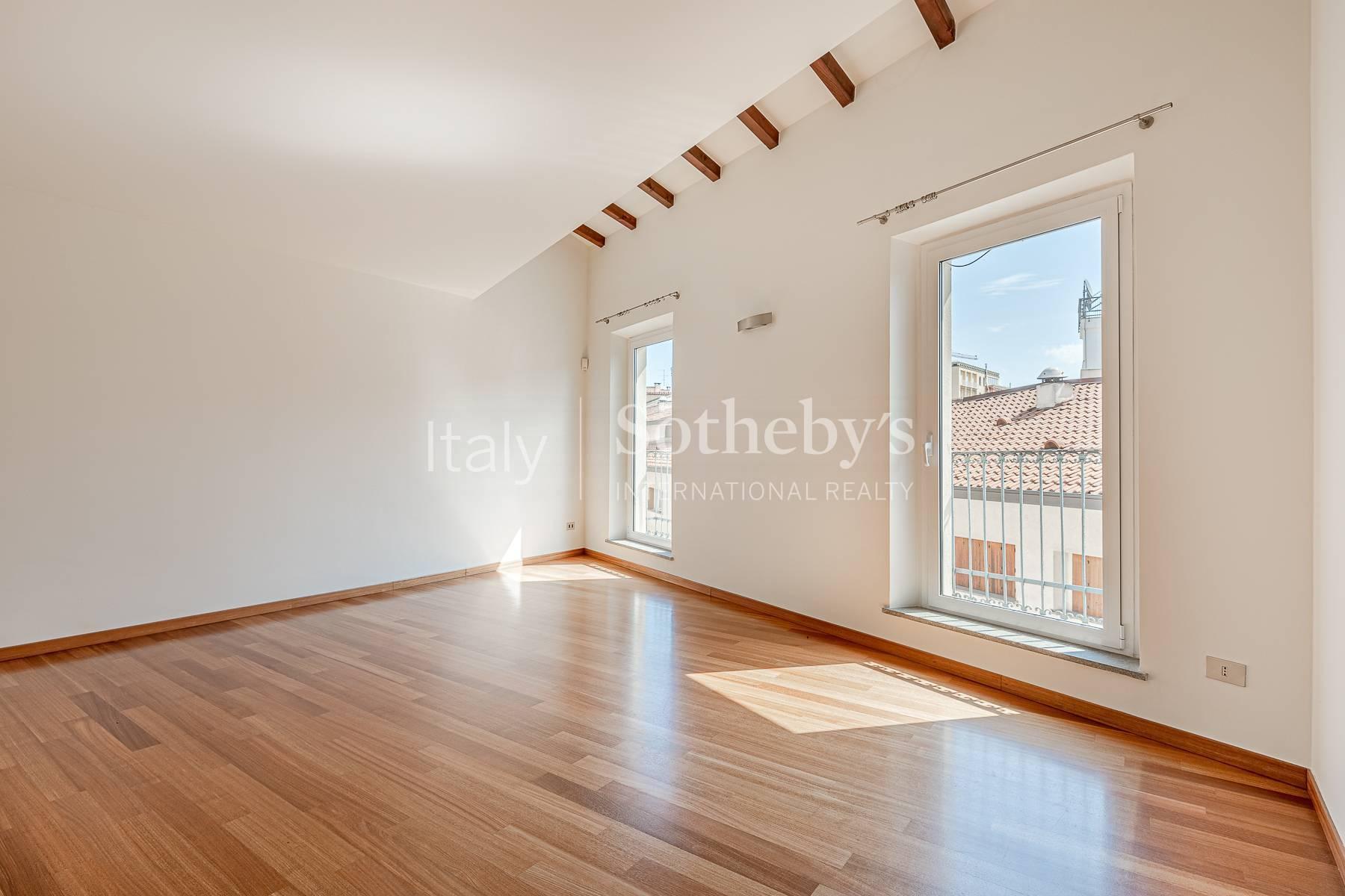 Exclusive penthouse in the heart of Brera - 6