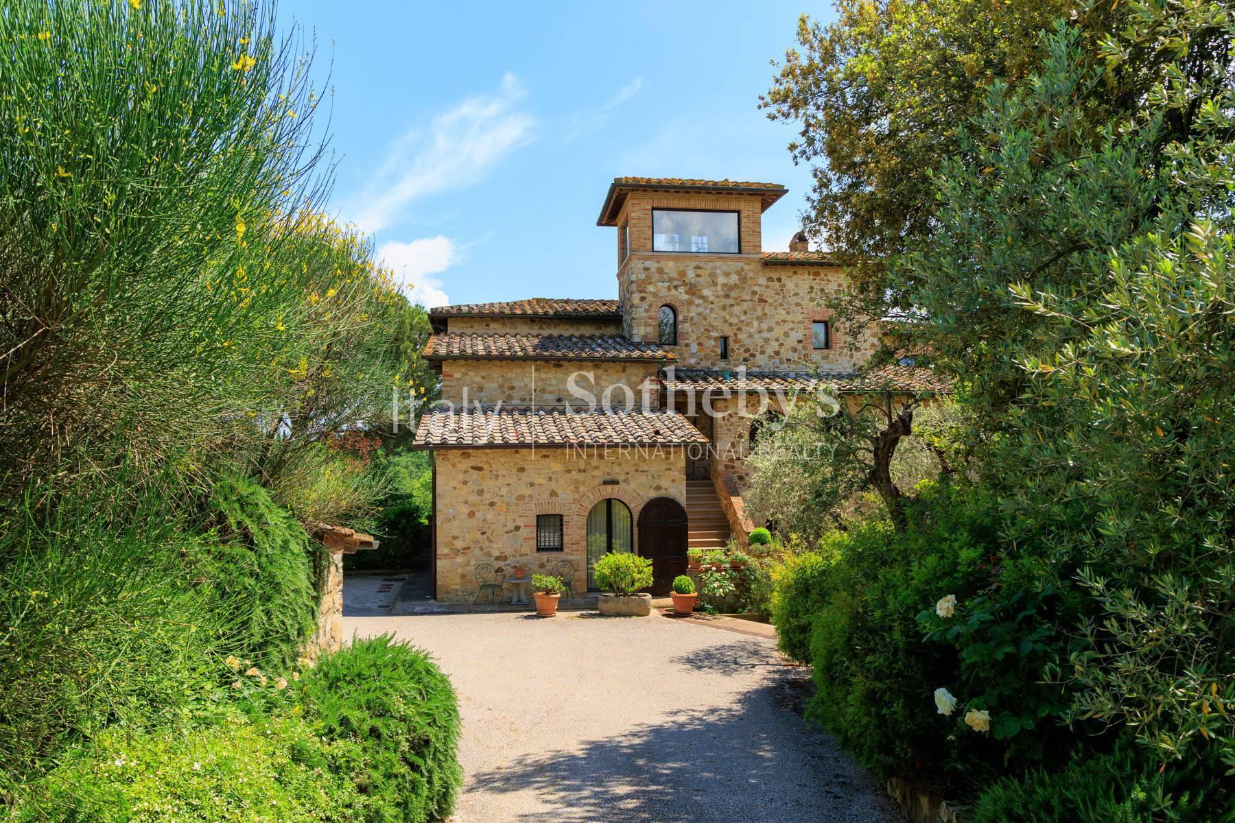 Außergewöhnliche Villa mit Innen- und Außenpool in der Gegend von Siena - 6