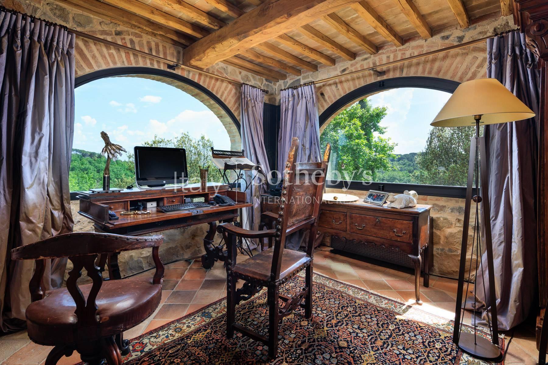 Exceptional villa with indoor and outdoor pool close to Siena - 25