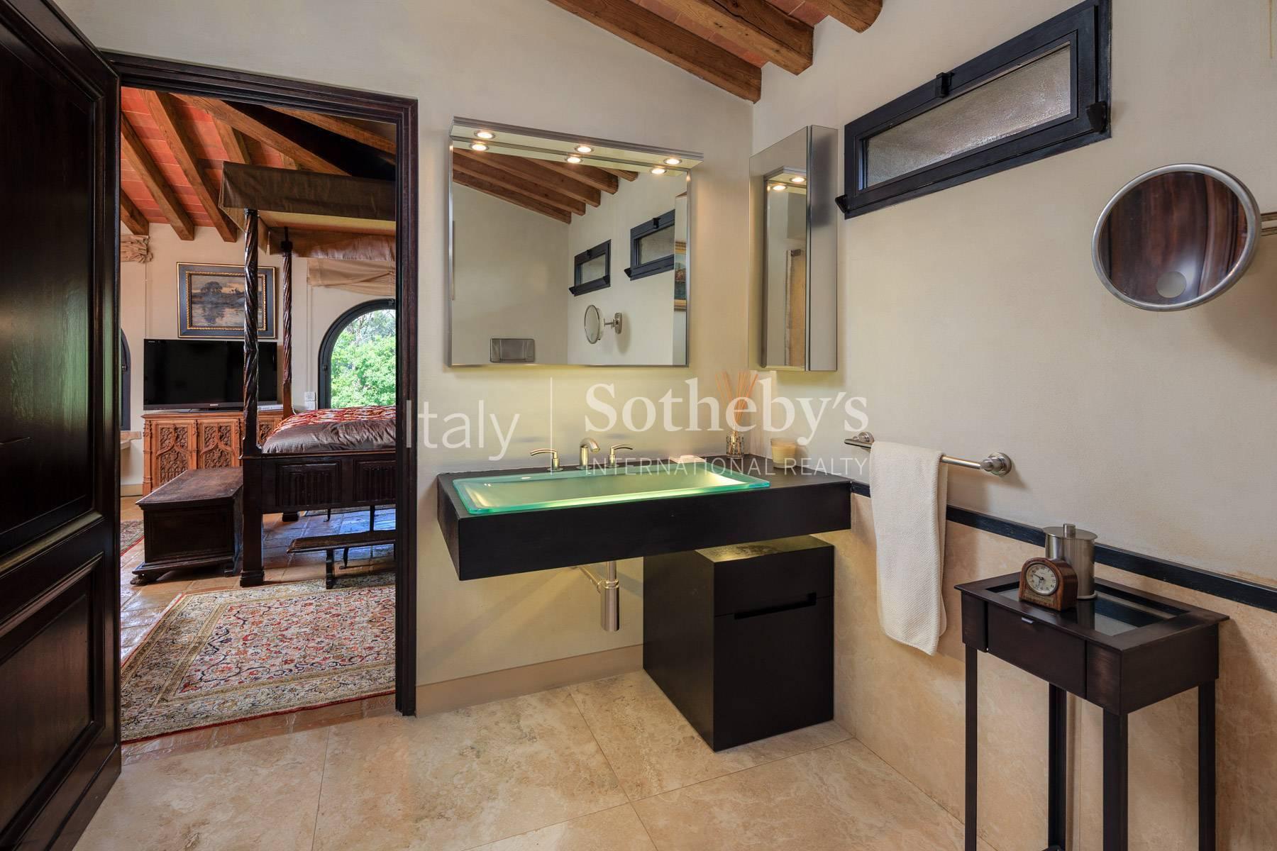 Exceptional villa with indoor and outdoor pool close to Siena - 27