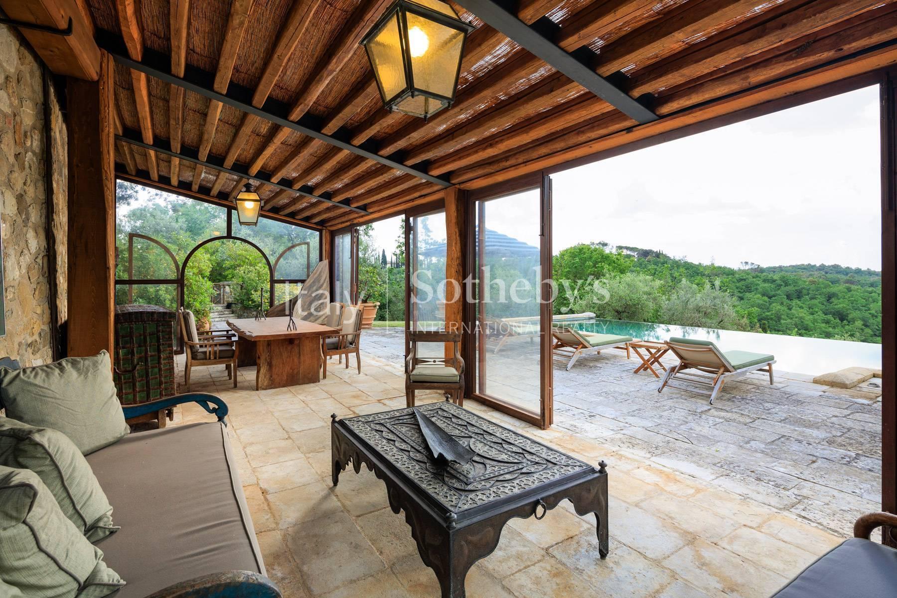 Exceptional villa with indoor and outdoor pool close to Siena - 8