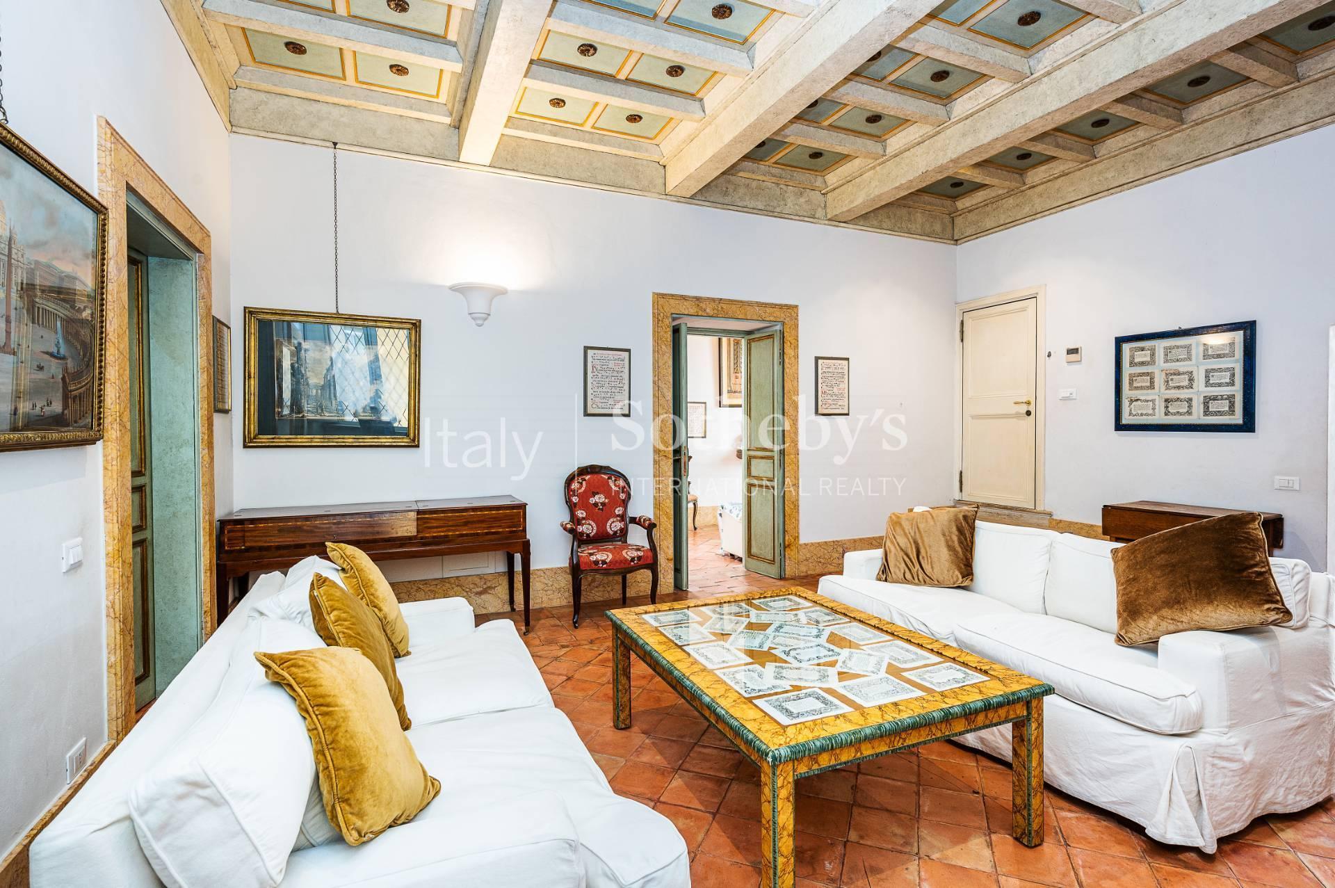 Appartamento di charme in palazzo storico romano, in vendita, Roma | Sotheby’s Realty Italy - 15