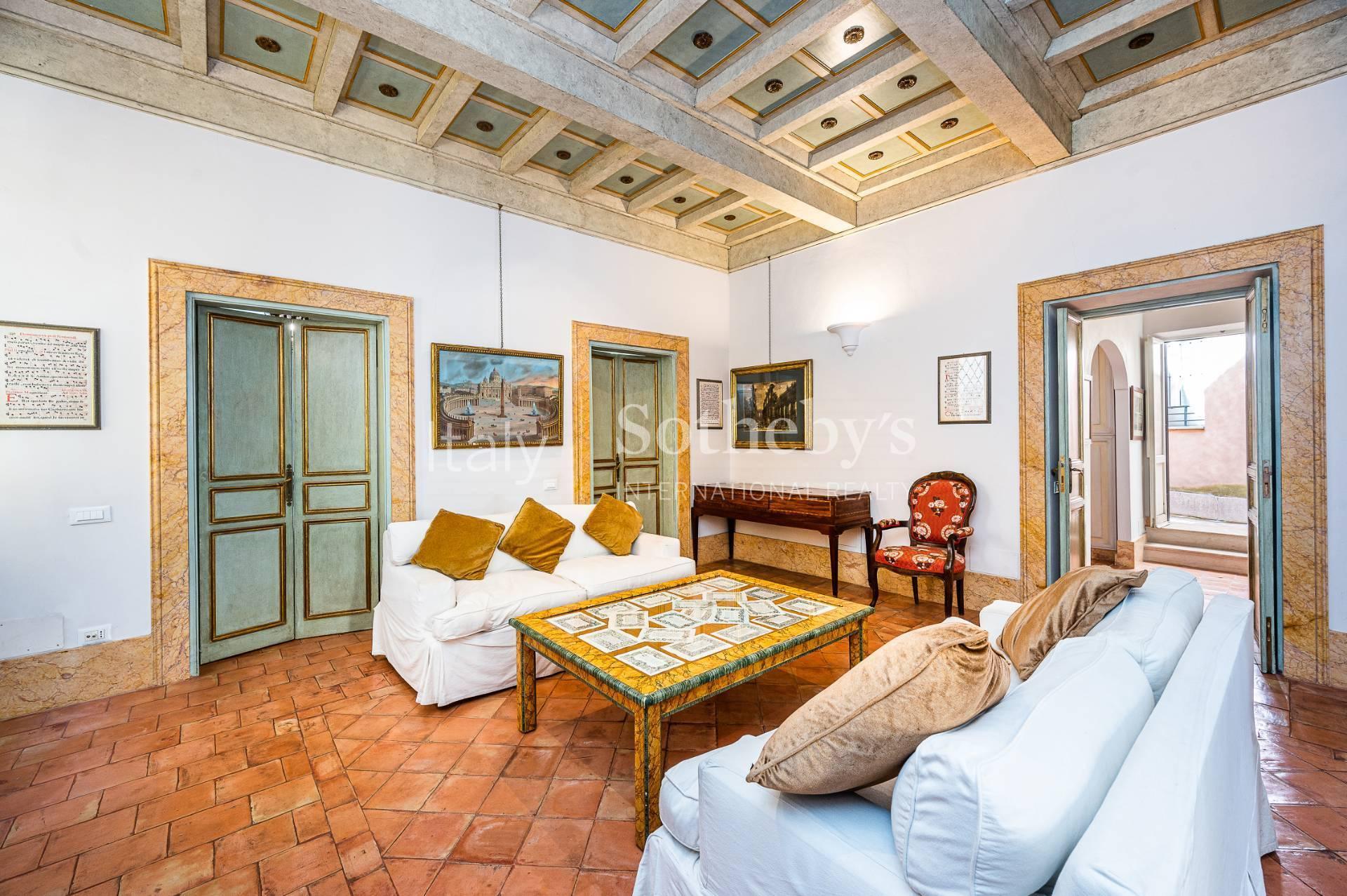 Appartamento di charme in palazzo storico romano, in vendita, Roma | Sotheby’s Realty Italy - 5