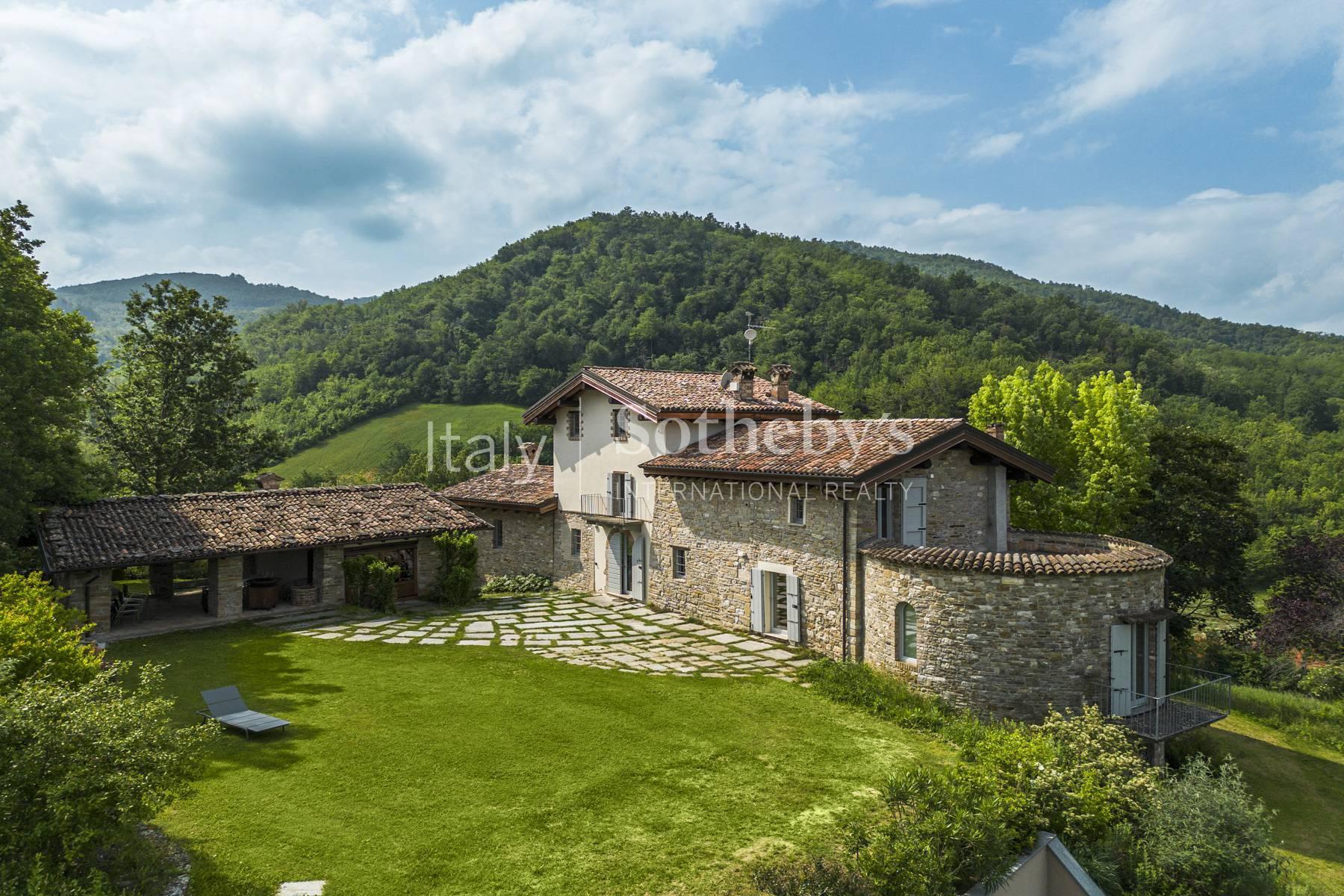 Sophisticated Colombara House in Val Luretta - 6
