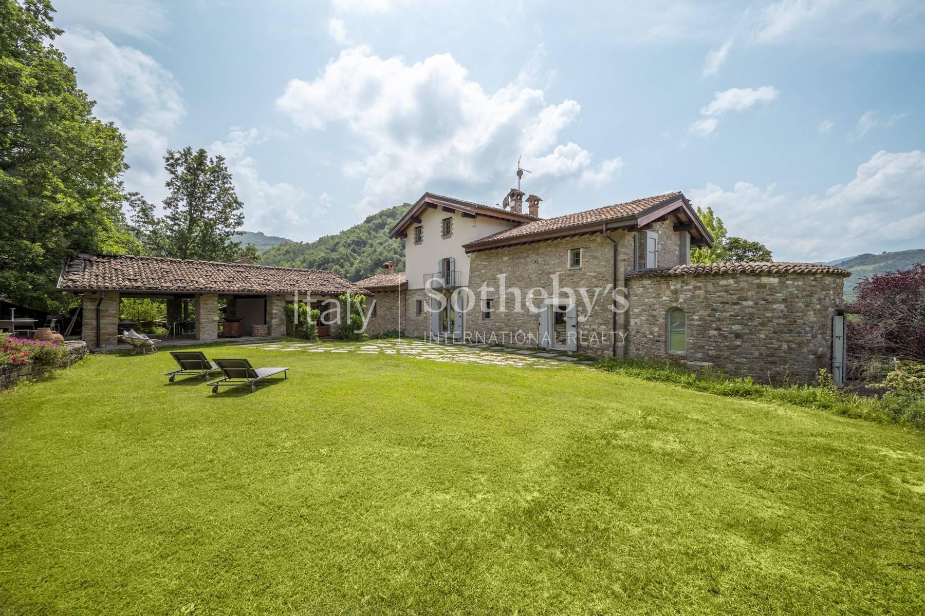 Sophisticated Colombara House in Val Luretta - 26