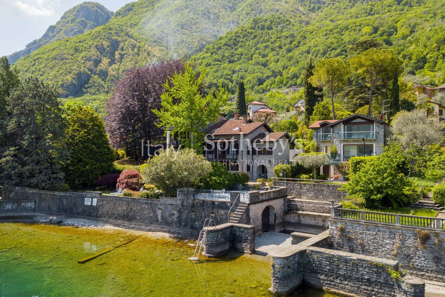 Роскошное поместье на берегу озера Комо в 5 км от Белладжио, Италия - 2
