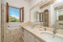 Villa immersa nel verde, a pochi minuti da Porto Cervo, in vendita, Arzachena | Sotheby’s Realty Italy - 12