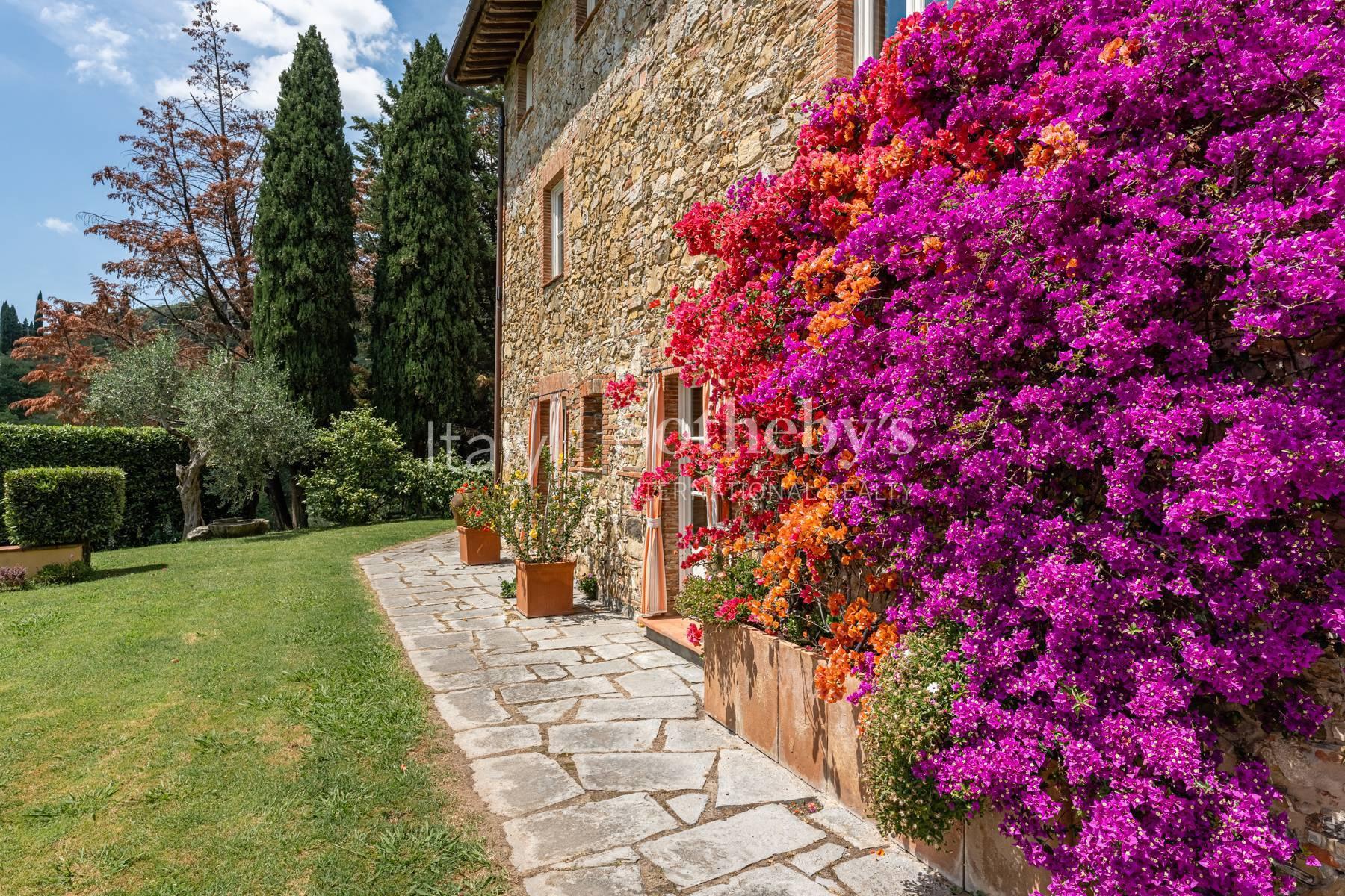 Elegantes Bauernhaus mit Panoramablick über die Hügel von Lucca - 2