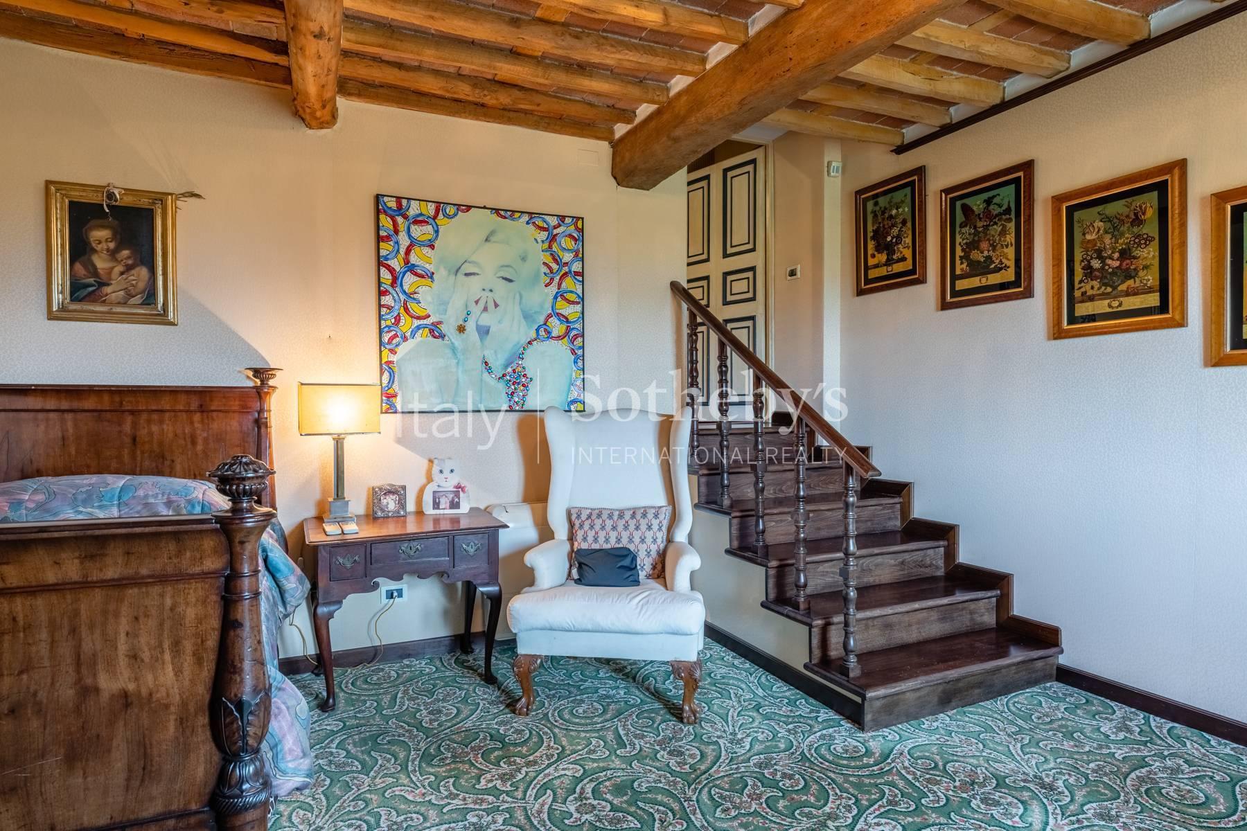 Elegant farmhouse with panoramic view over the hills of Lucca - 20