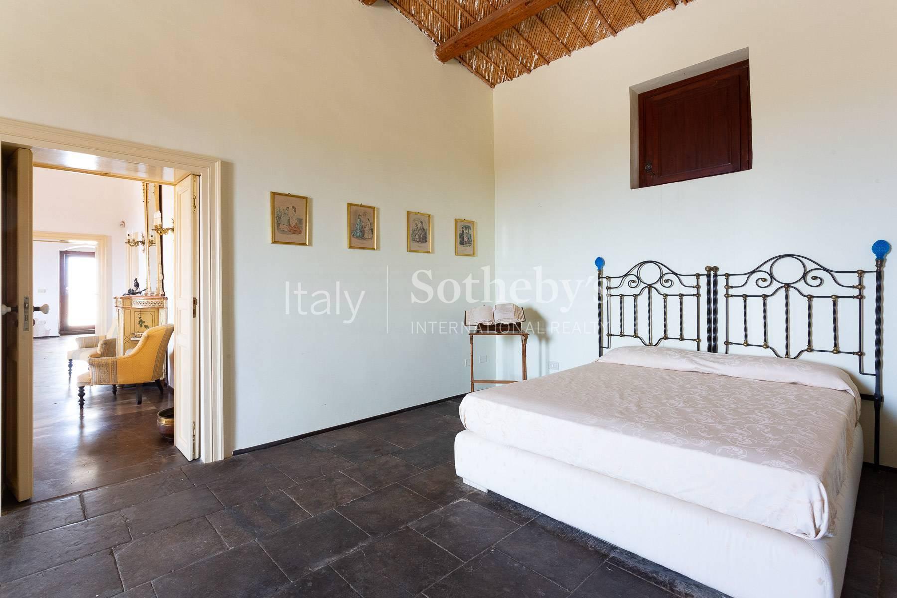 Renovated ancient hamlet with a sea view of the Iblei hills - 22