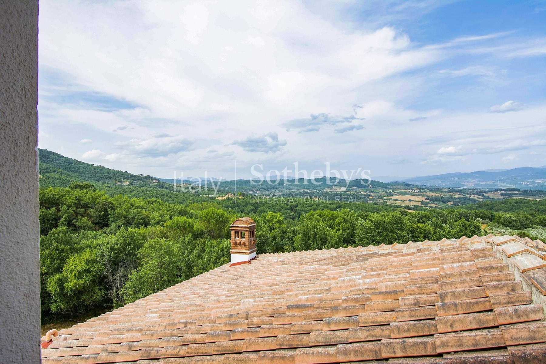 Panoramica villa rinascimentale con giardino all' italiana - 26