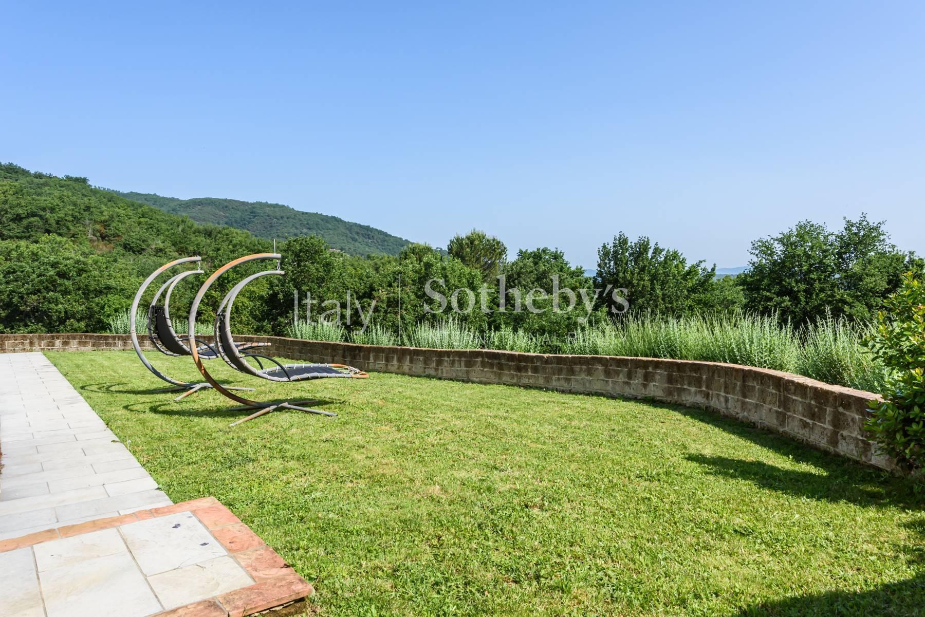 Villa Renaissance avec jardin à l'italienne et vue panoramique - 33