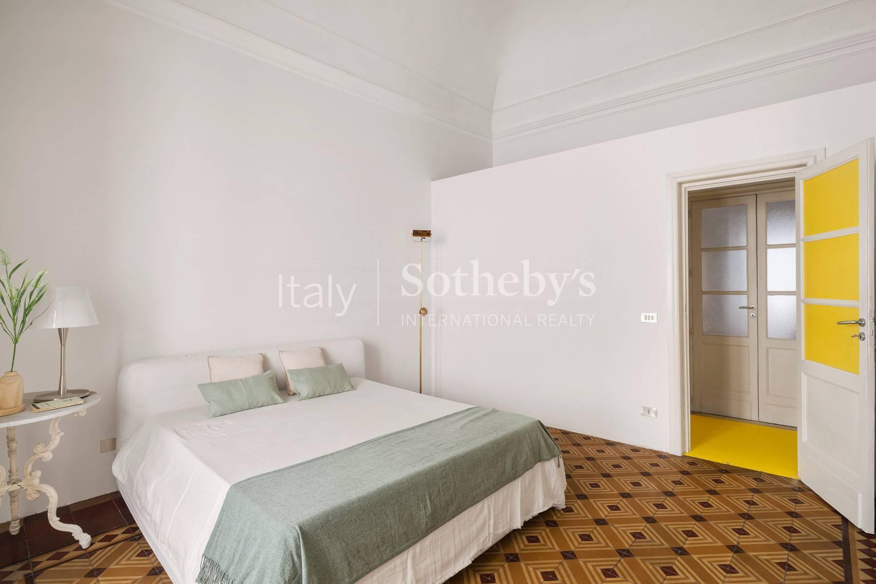Renovated apartment in the historic center of Catania - 4