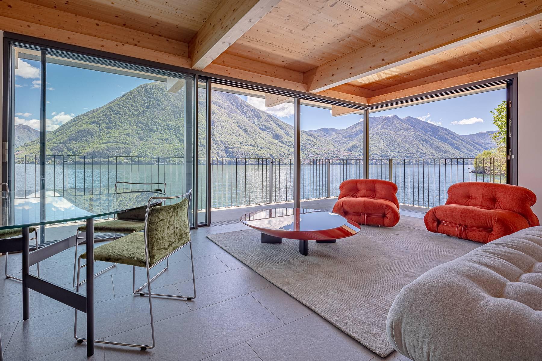 Incroyable villa neuve avec une vue enchanteresse sur le lac - 1