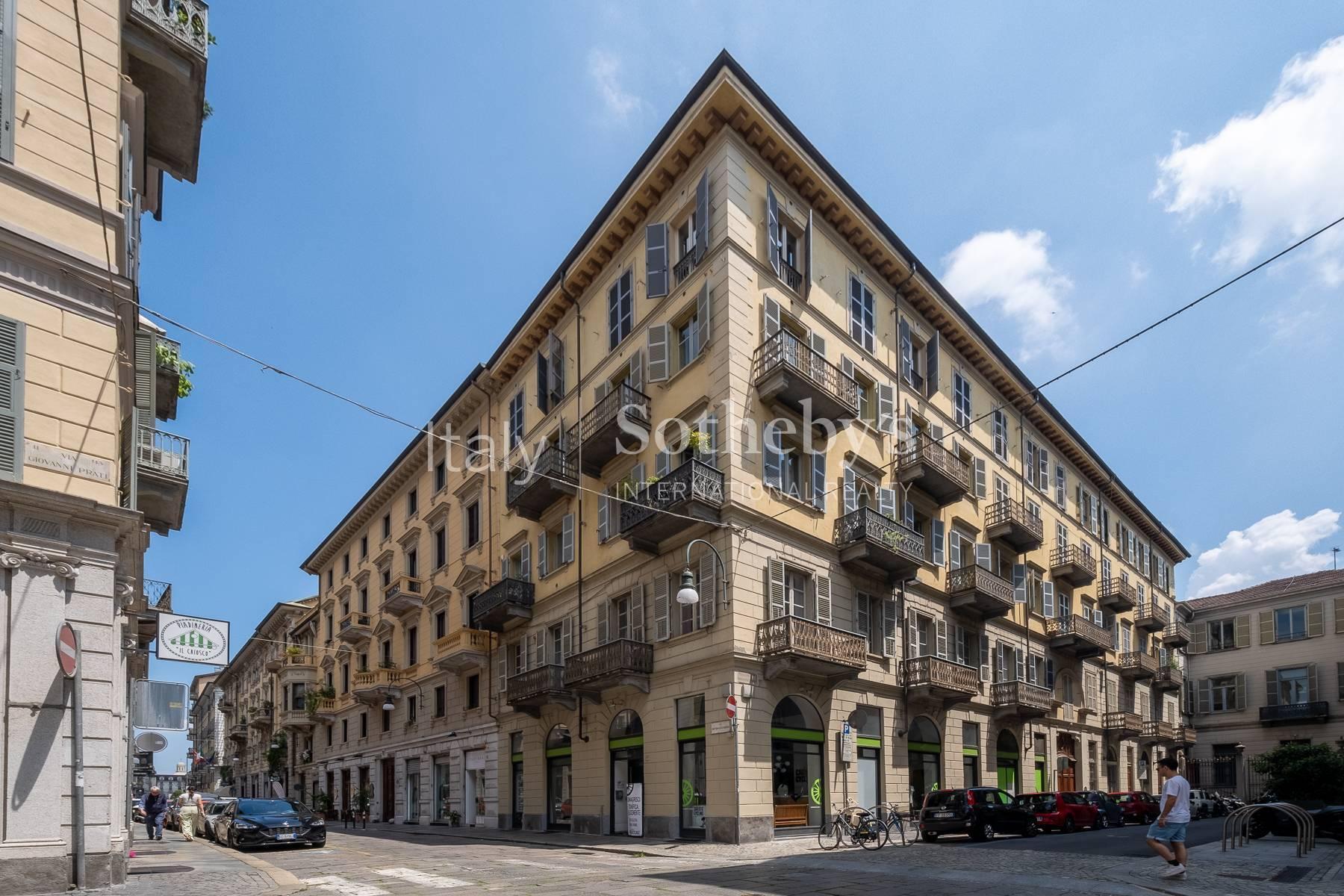 Elegant apartment in the historic center of Turin - 21