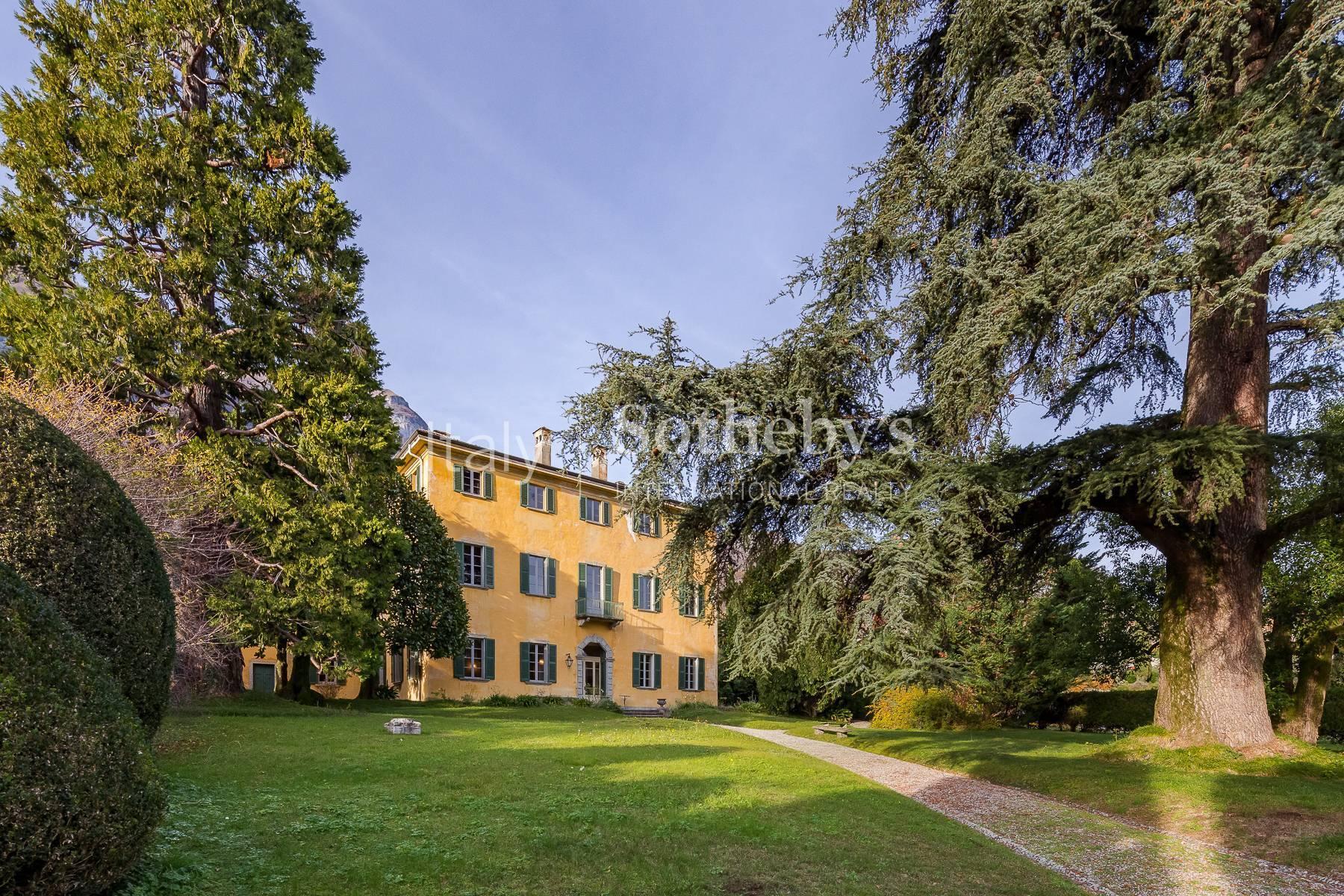 Tremezzina - Outstanding eighteenth-century villa surrounded by greenery - 2