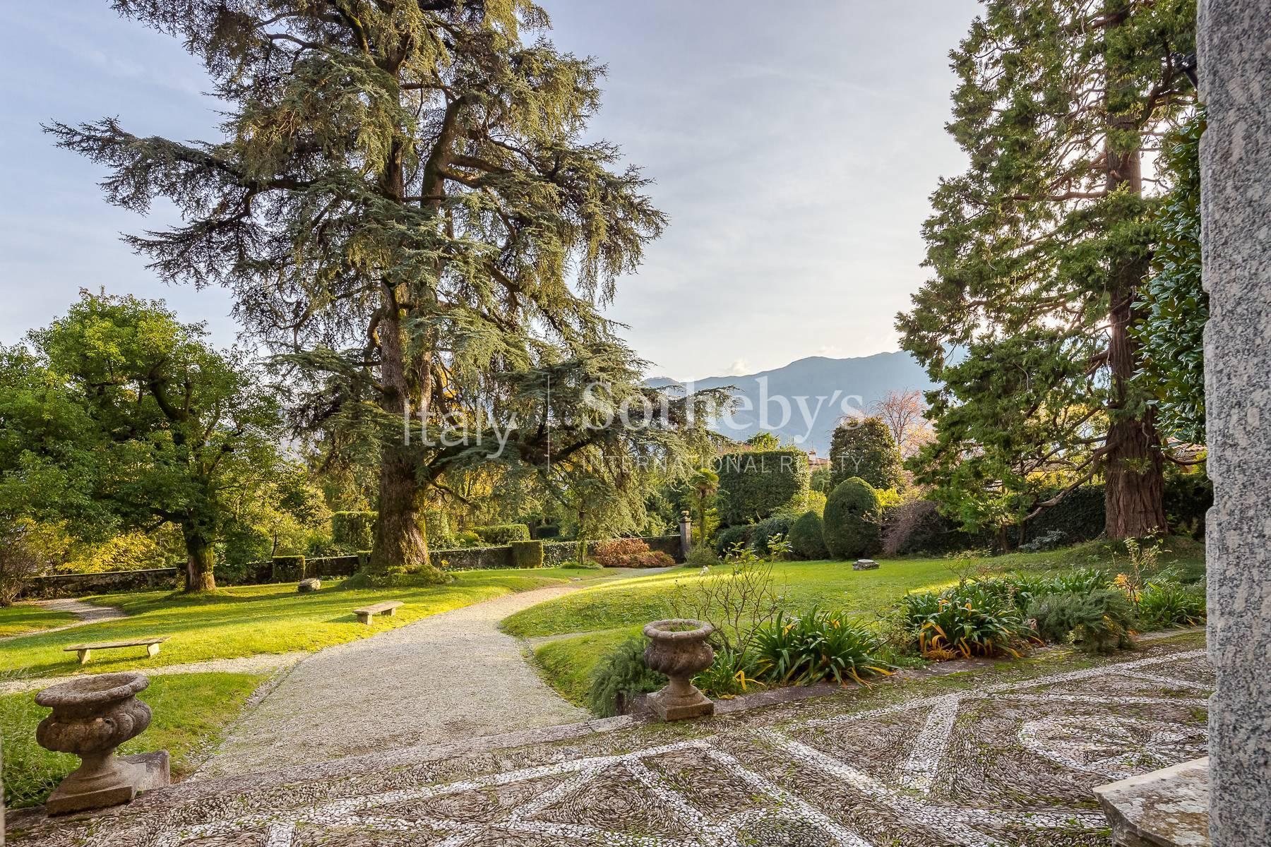 Tremezzina - Outstanding eighteenth-century villa surrounded by greenery - 4