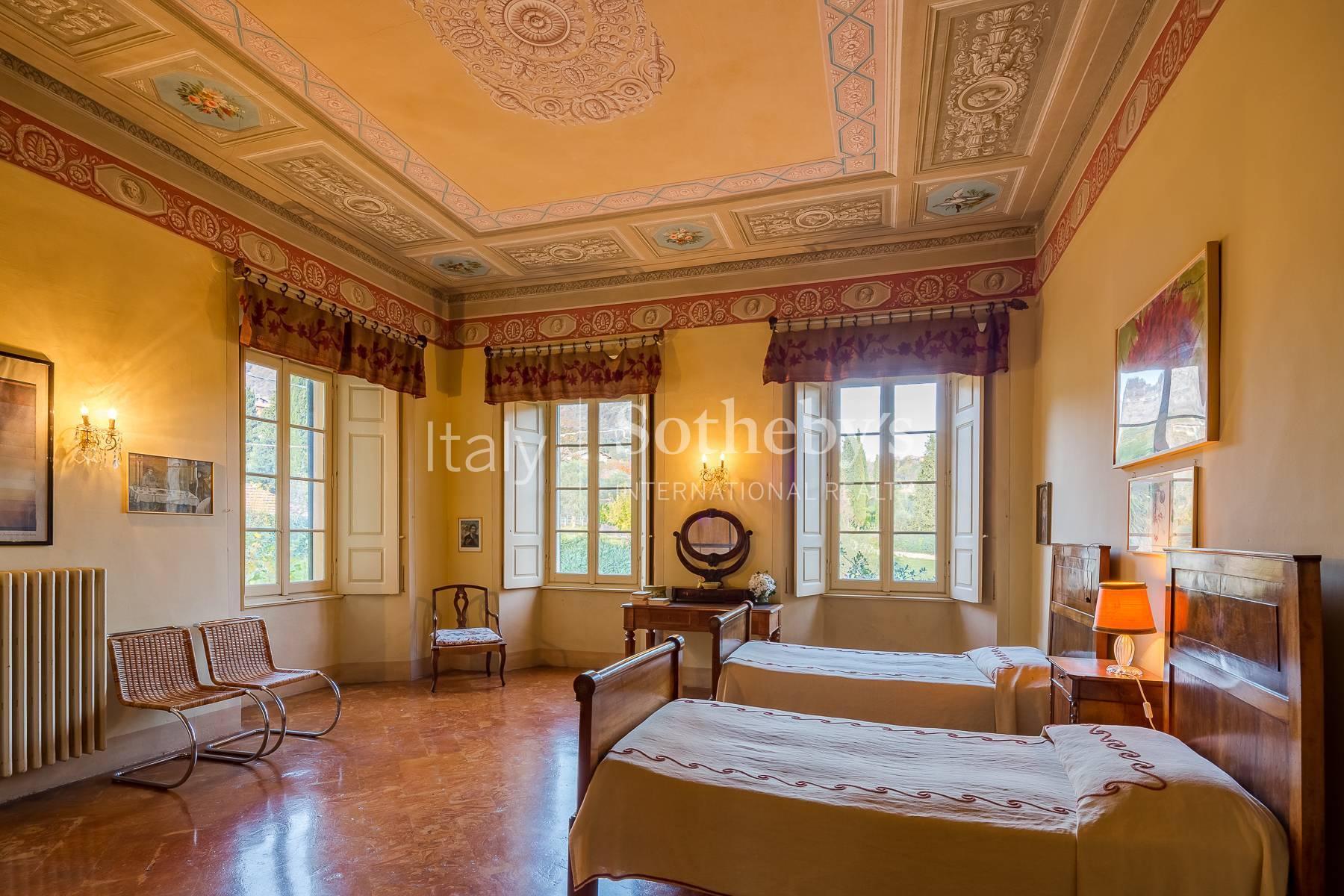 Tremezzina - Outstanding eighteenth-century villa surrounded by greenery - 23