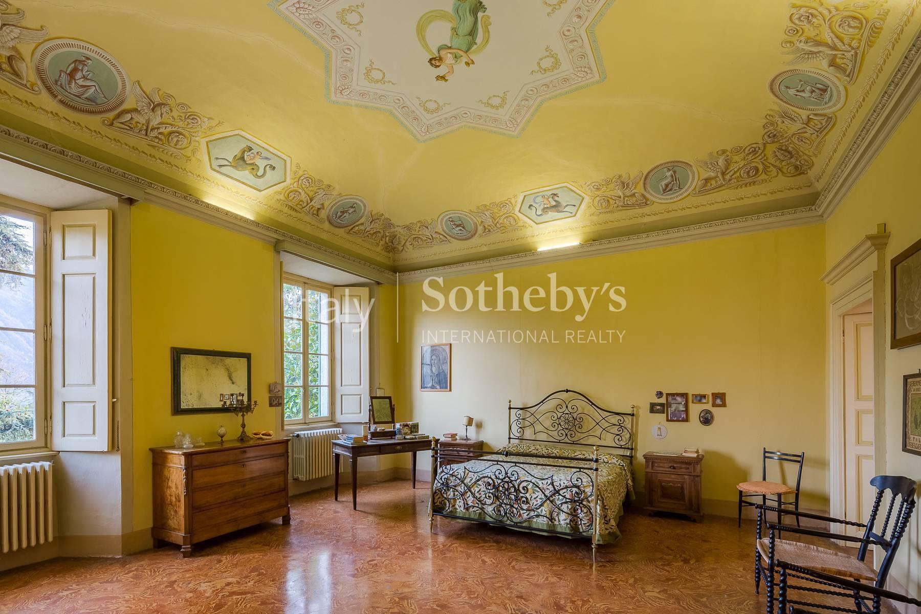 Tremezzina - Outstanding eighteenth-century villa surrounded by greenery - 24