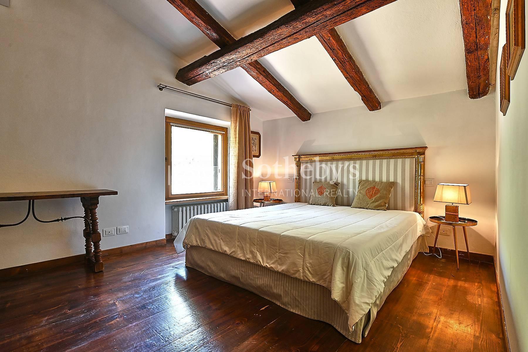15th century frescoed villa with magnificent panoramic view over the city - 14