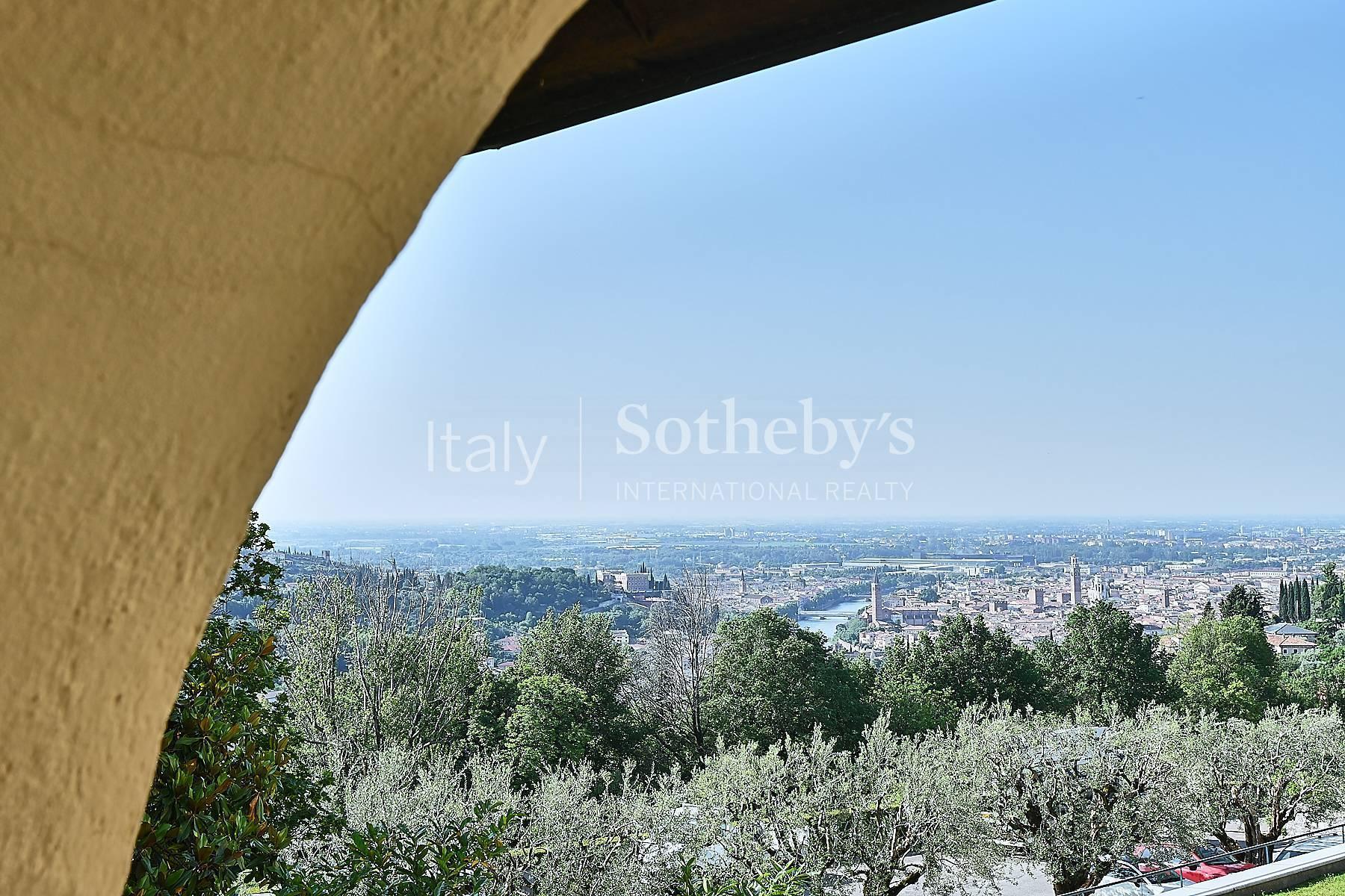 15th century frescoed villa with magnificent panoramic view over the city - 5
