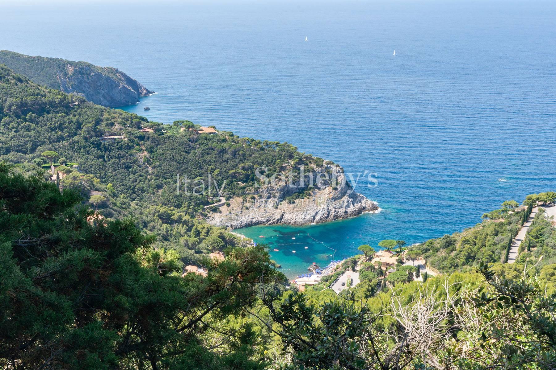 Villa with magnificent sea view and panoramic terraces in Monte Argentario - 28