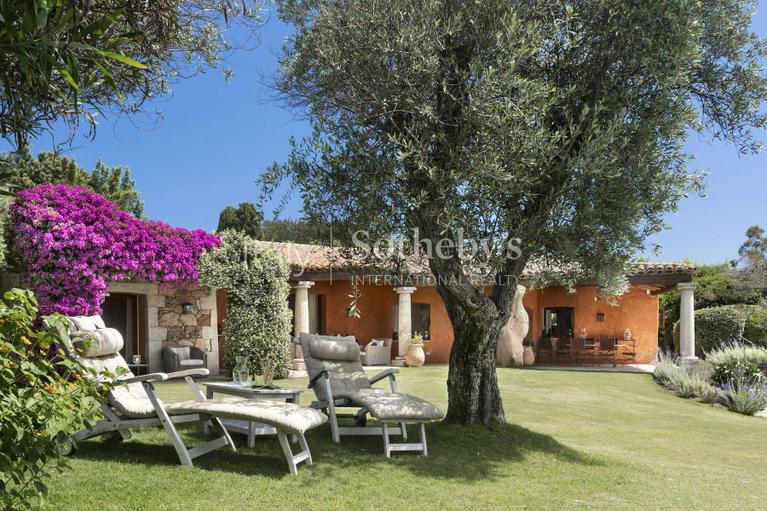 Italian Seaside Villas for sale, Waterfront Homes Italy Sotheby’s