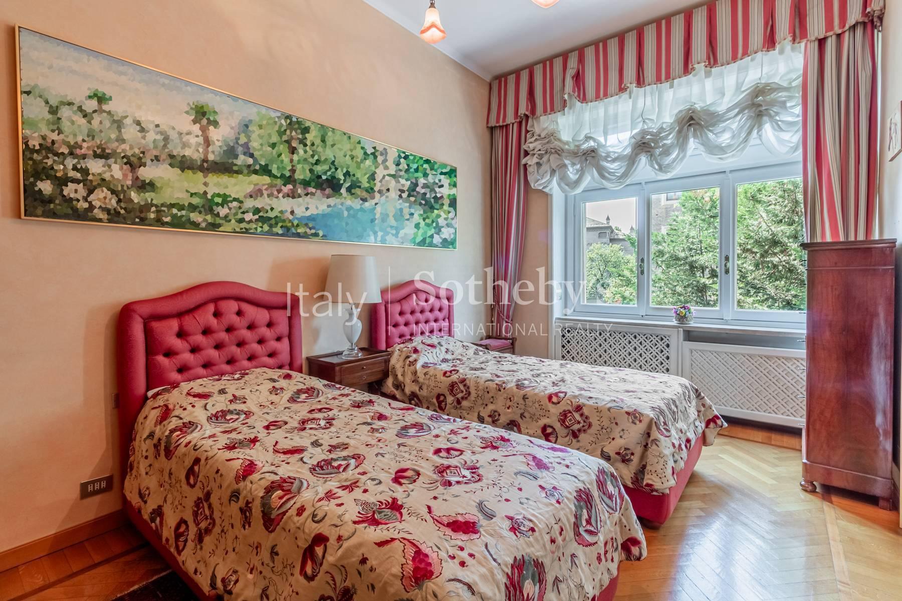 Exquisite apartment in the walkable area of Crocetta - 21
