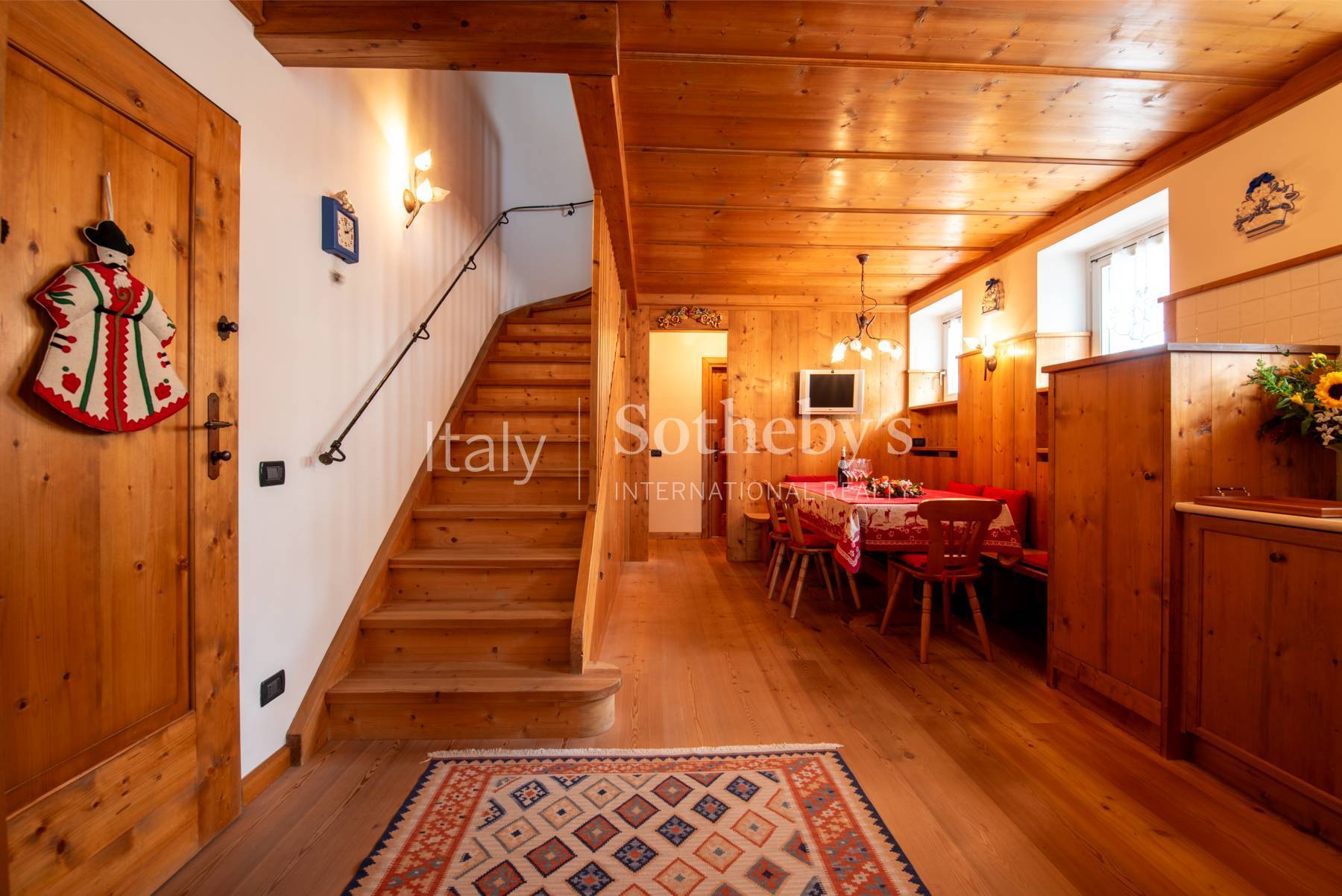 Raffinierte Wohnung auf zwei Ebenen in Cortina d'Ampezzo - 2