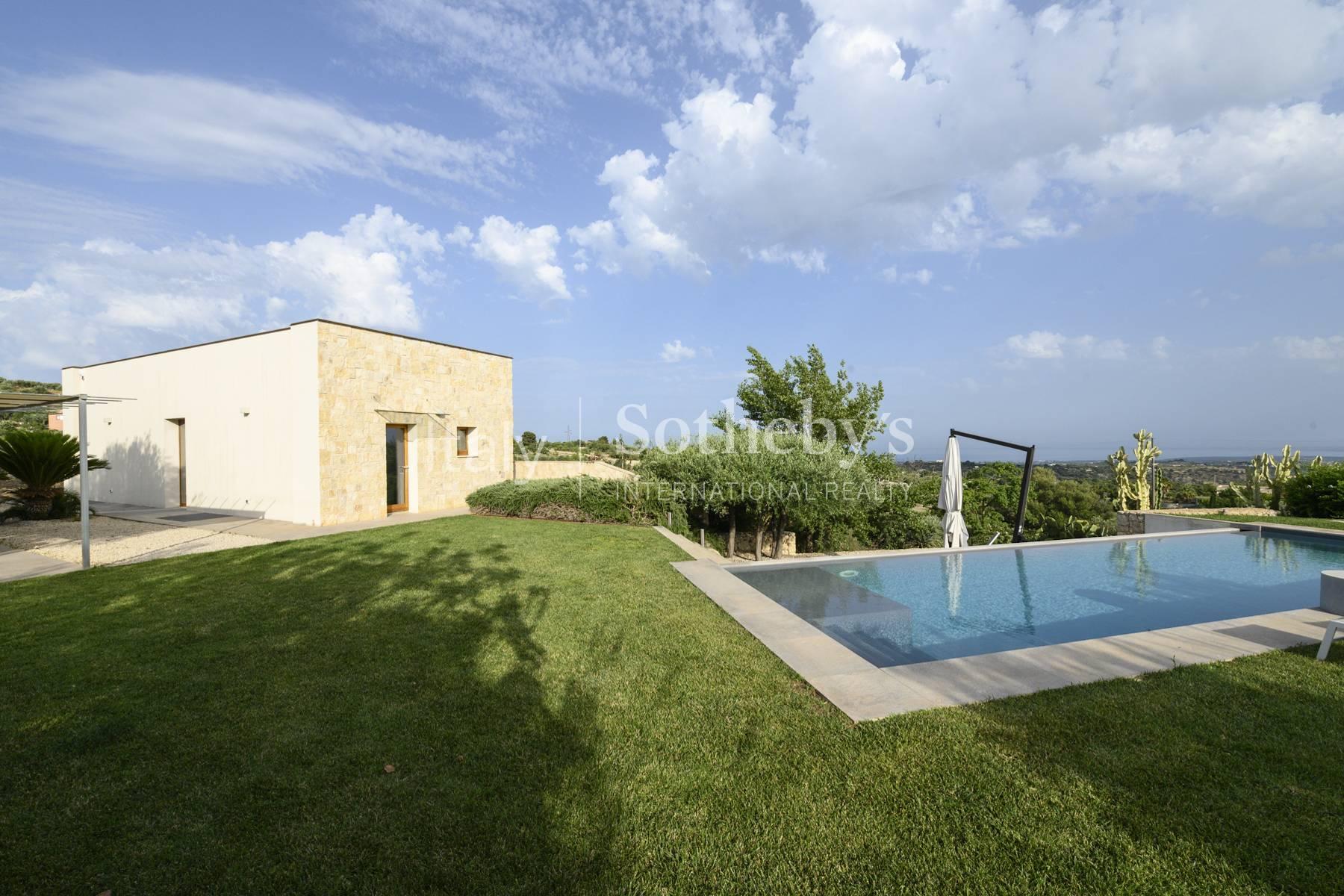 Villa de luxe dans la campagne d'Avola avec vue sur la mer - 3
