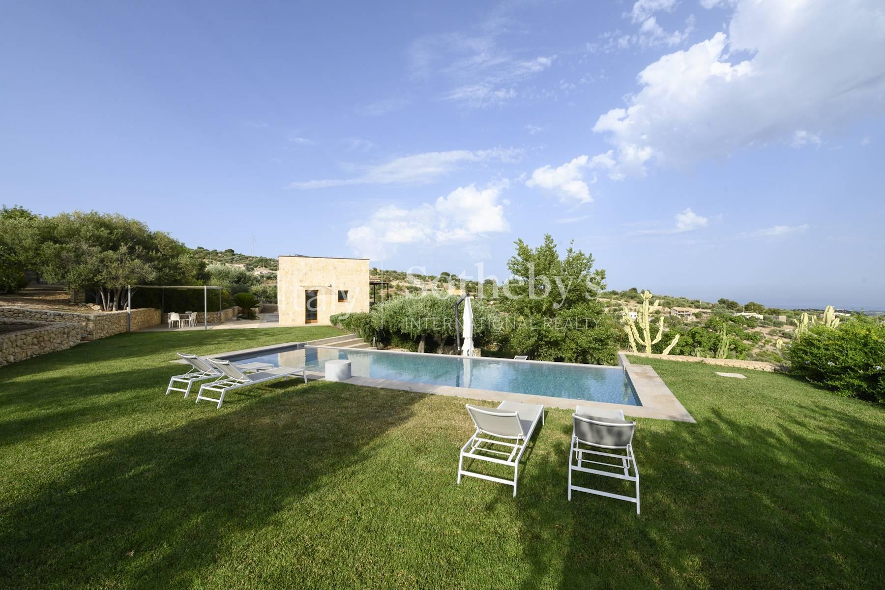 Villa de luxe dans la campagne d'Avola avec vue sur la mer - 4