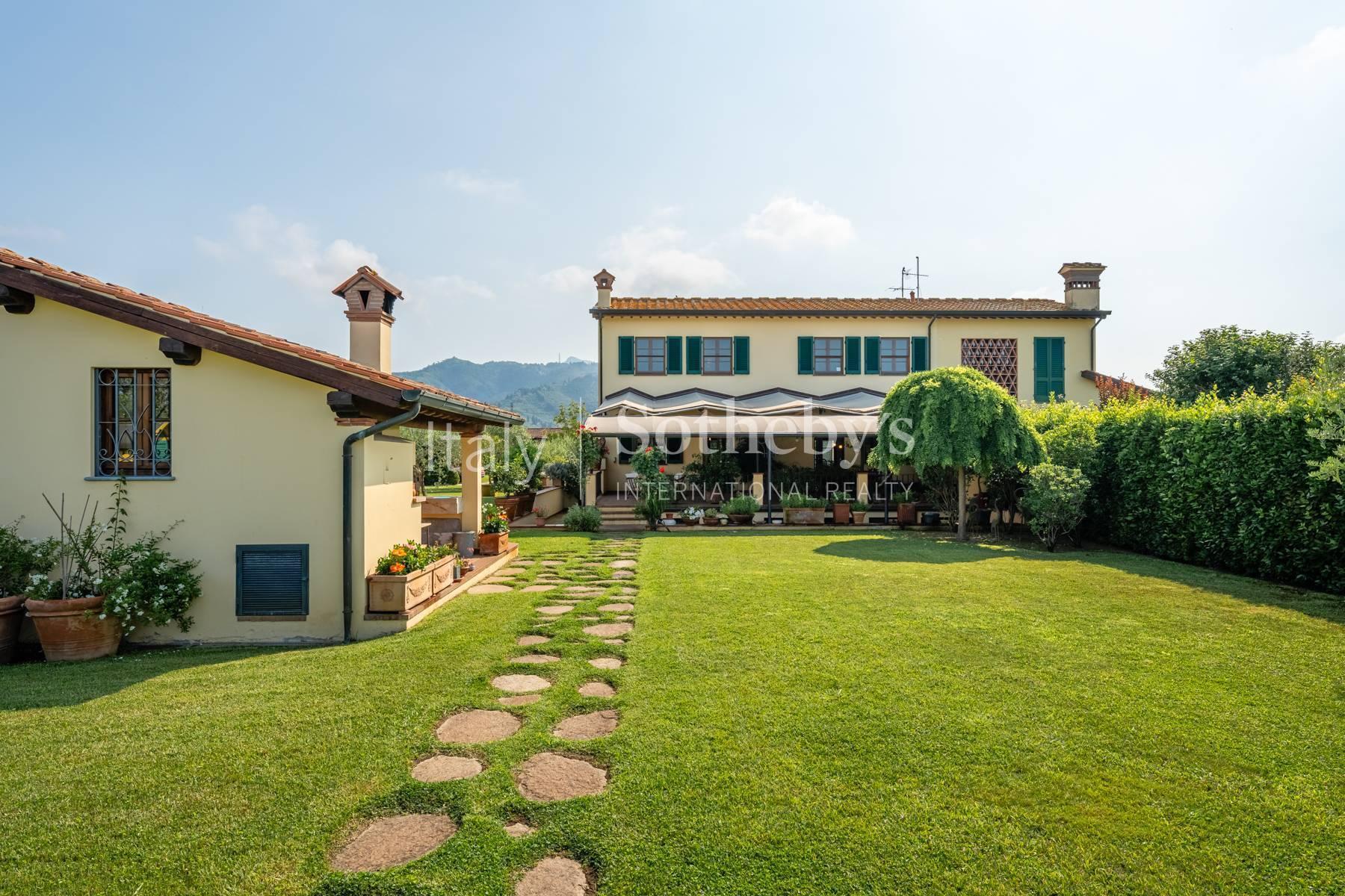 Villa in the countryside of Lucca a stone's throw from the sea - 4