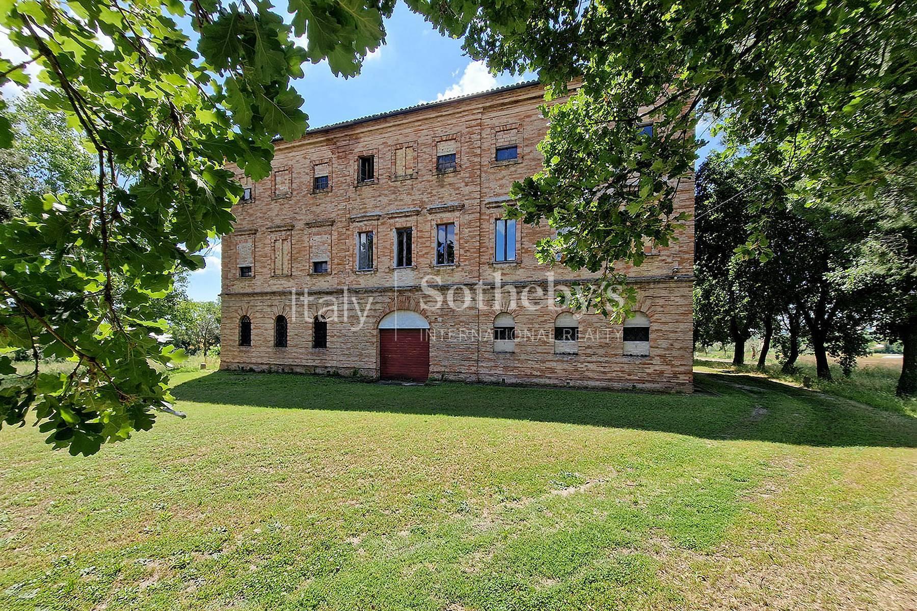 Magnificent 19th Century villa in the Marche countryside - 15