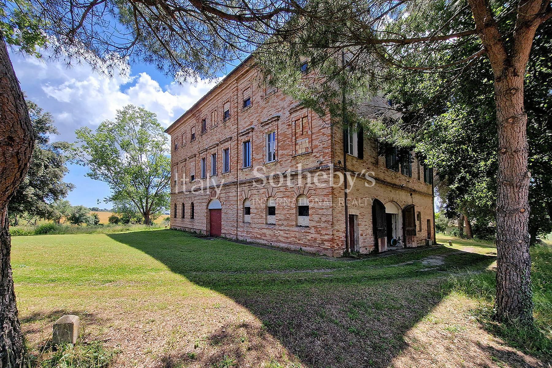 Magnificent 19th Century villa in the Marche countryside - 17