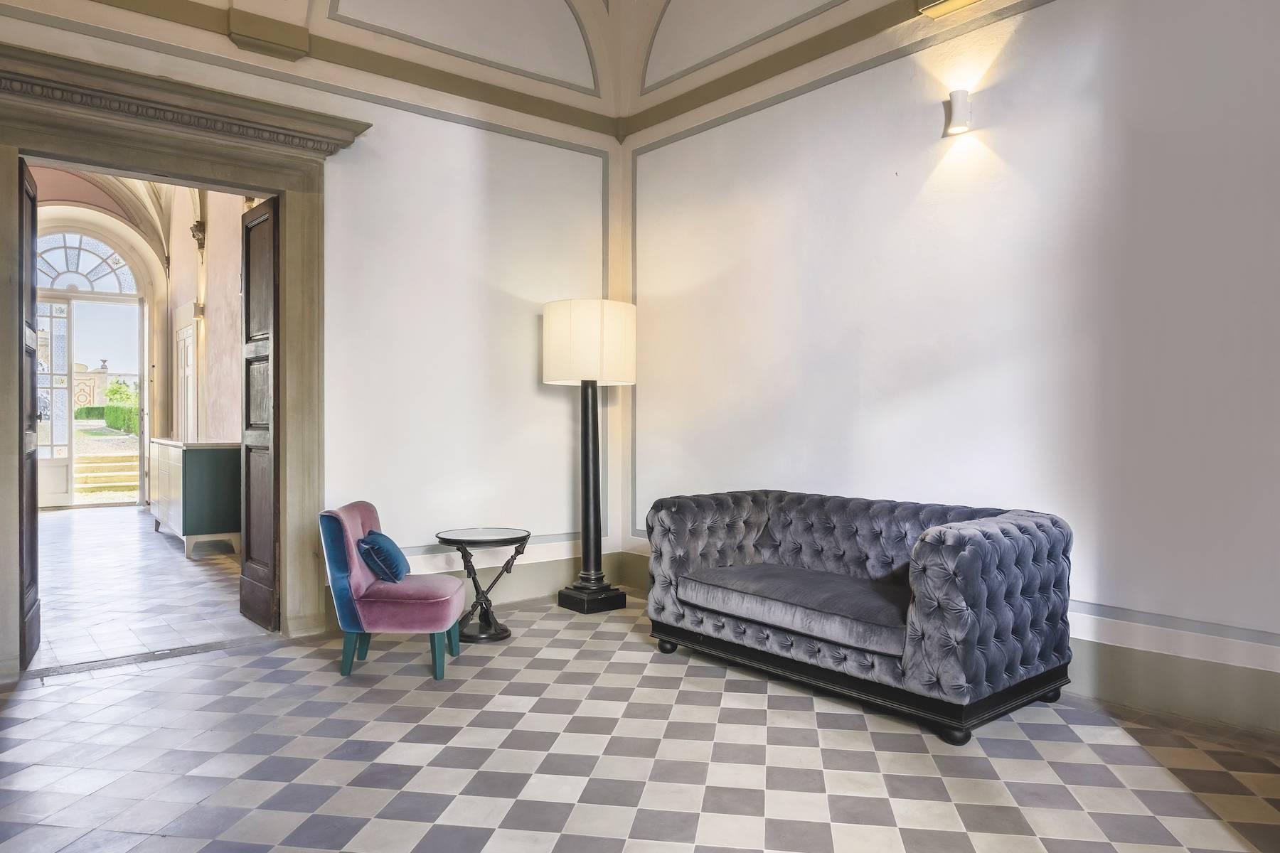 Elegant apartments inside a historic villa on the Florence hills - 22