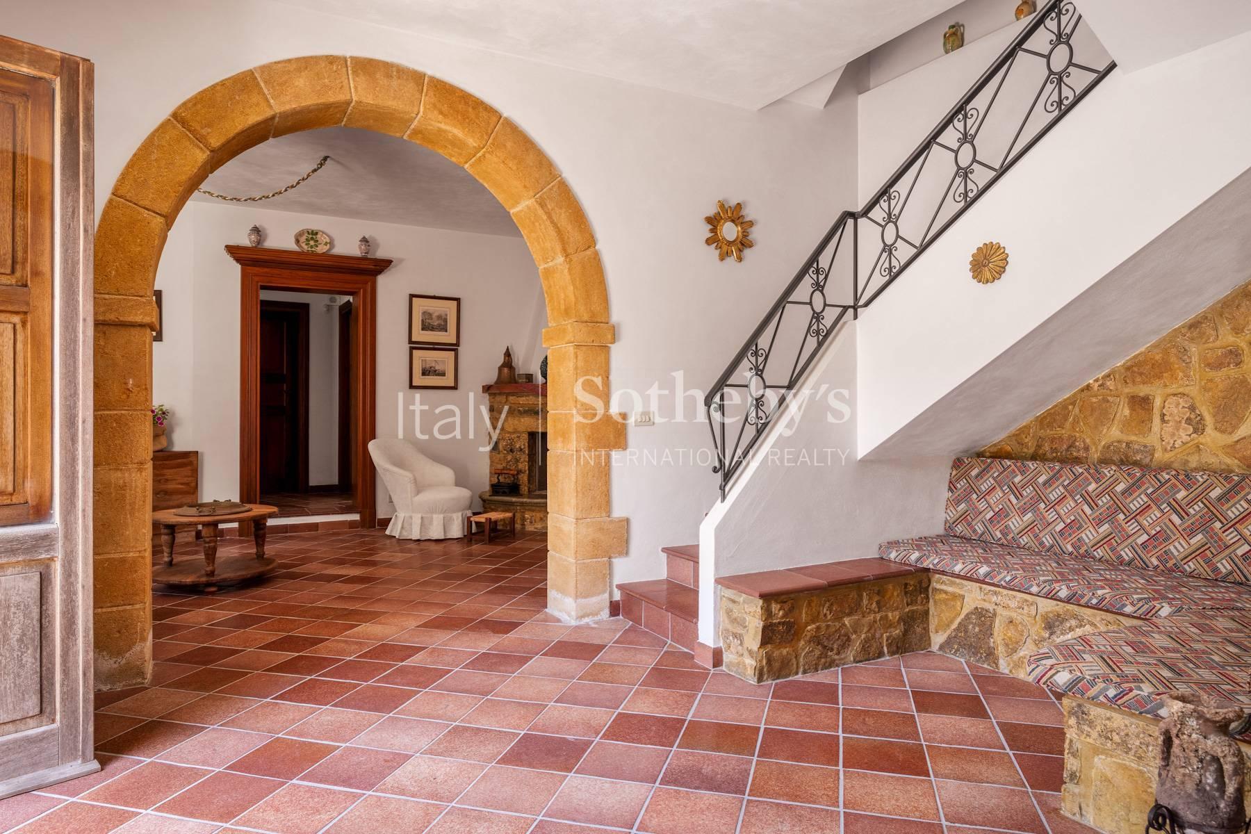 Independent house in the historic center of Erice - 10