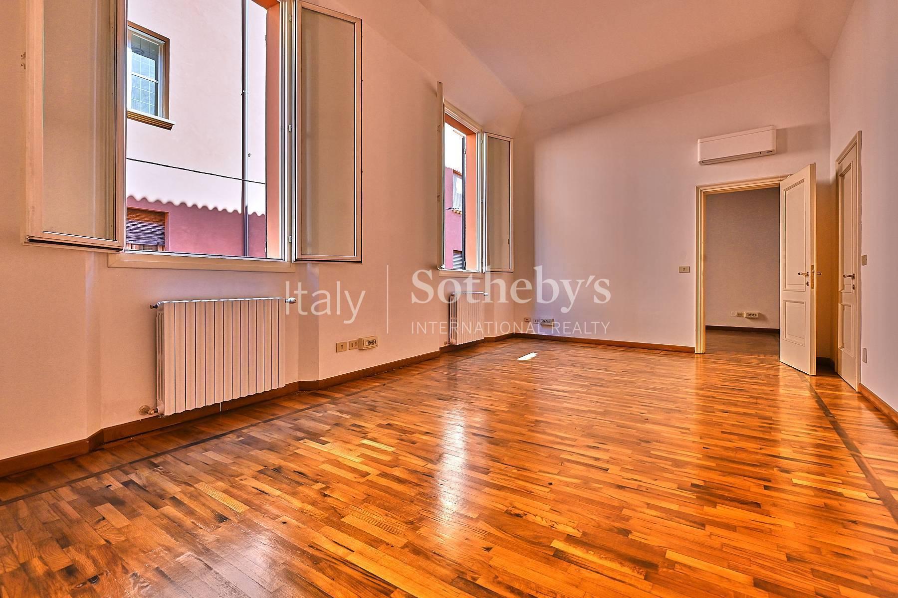Prestigious apartment in Piazza San Domenico - 10