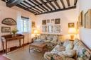 Antico casale sulle colline Lucchesi, in vendita, Lucca | Sotheby’s Realty Italy - 6