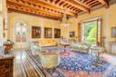 Incantevole villa settecentesca nei pressi di Lucca, in vendita, Lucca | Sotheby’s Realty Italy - 1
